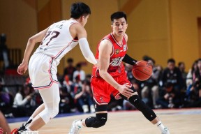 爱游戏- 今夜CBA季后赛焦点战，AC米兰篮板制胜，更衣室稳定，赛程密集仍需轮换