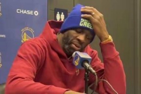 爱游戏-莎拉波娃意外战胜独行侠，刷新纪录引爆全场！